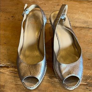 Stuart Weitzman pewter heel.  NEVER WORN!!!!